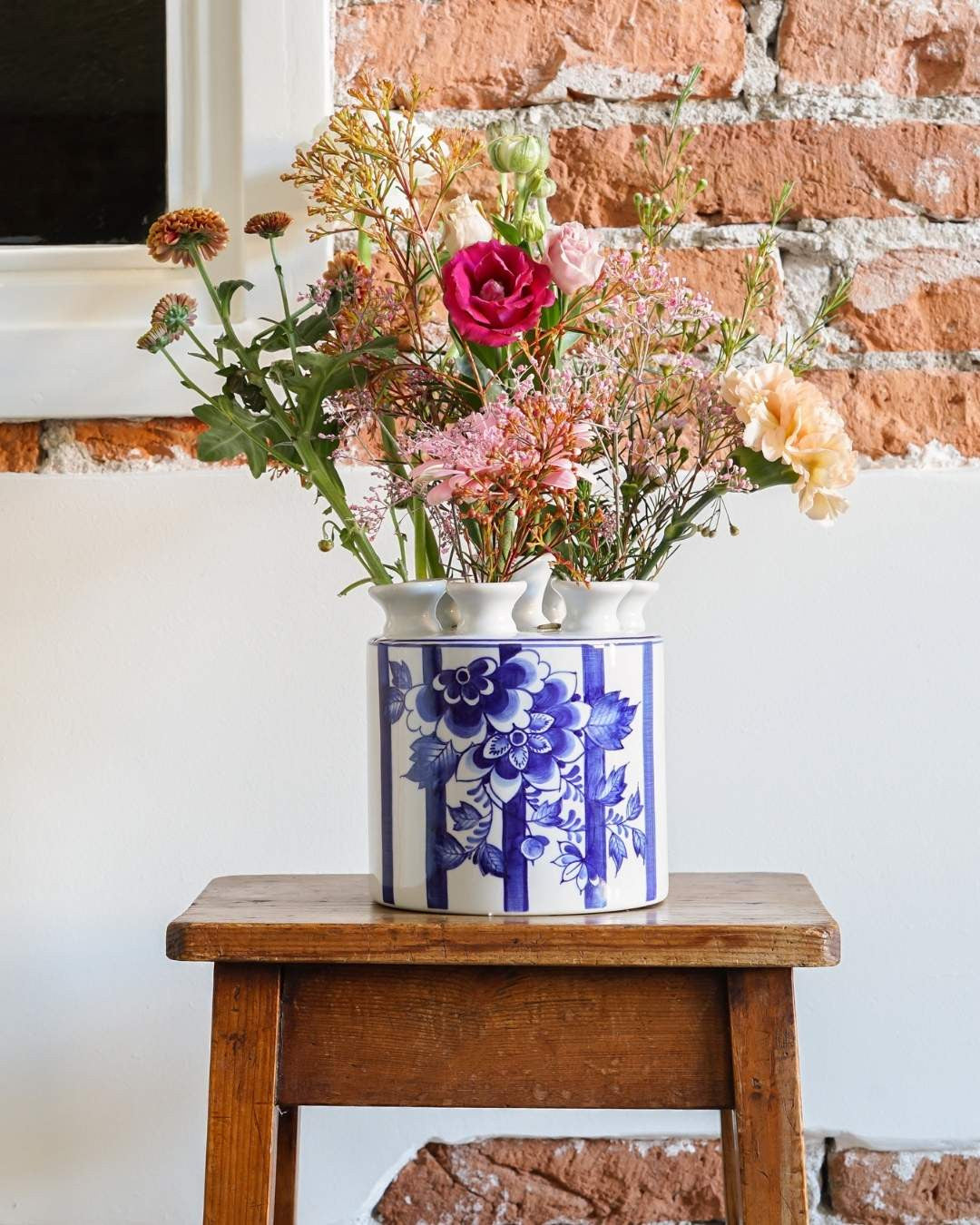 Tulip Vase Cylinder Fair Florals-Ceramic-15cm