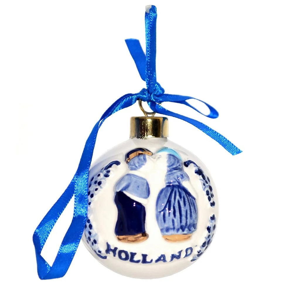 DB Ornament-Ball with Kissing Couple Gold